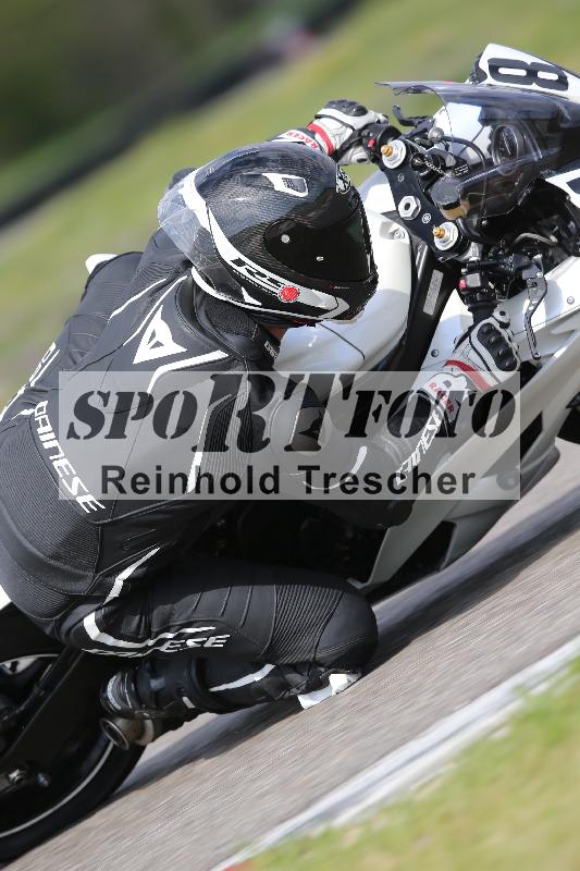 /Archiv-2023/10 21.04.2023 Discover the Bike ADR/Race 3 rot/48